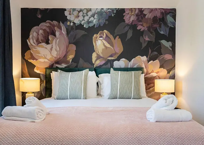 Rest&Recharge At Brookdale House Villa Manchester